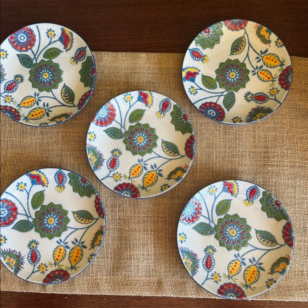 Tabletops Gallery Lana Pattern 5 Appetizers-Bread Butter Plates 6” Floral